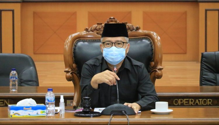 Fengky Fesinto, SH,MH, Ketua Komisi II DPRD Tanjungpinang